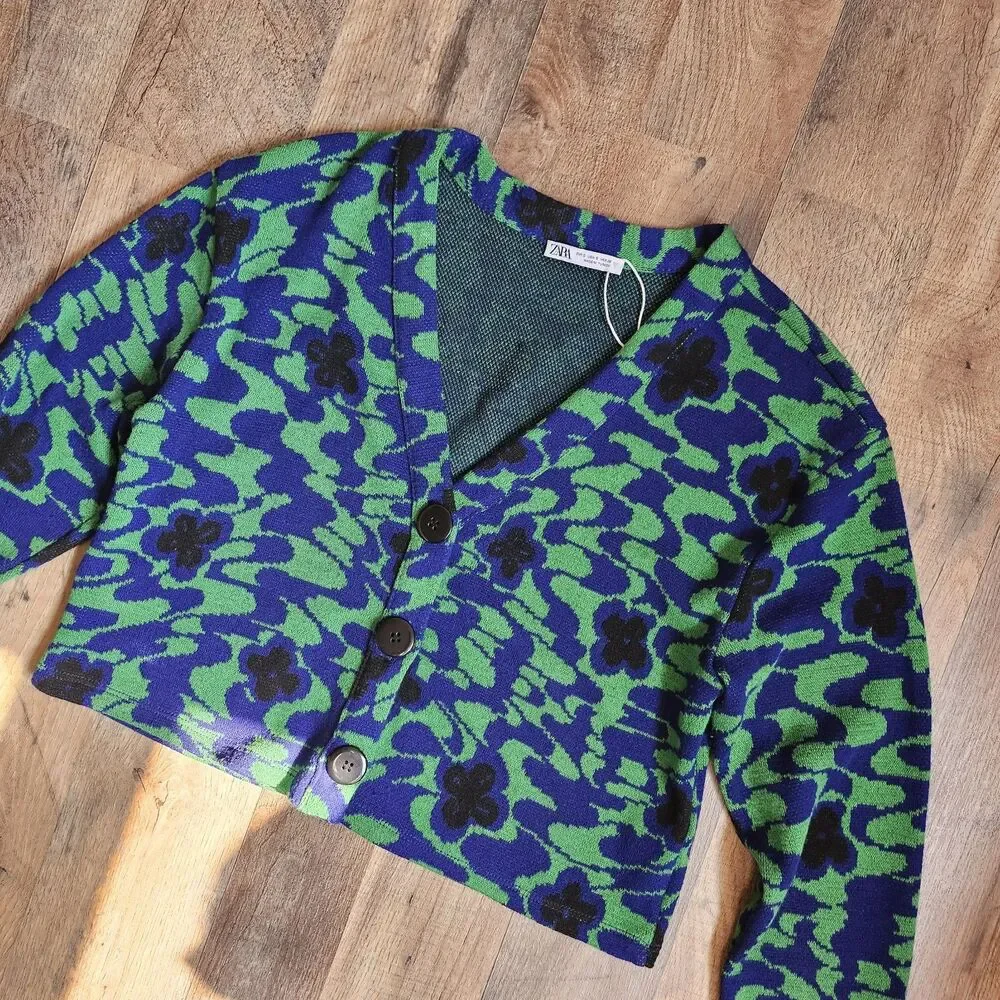 ZARA Jacquard Floral Knit V-Neck Cardigan – Size Small – Green & Black – EUC - Picture 9 of 9